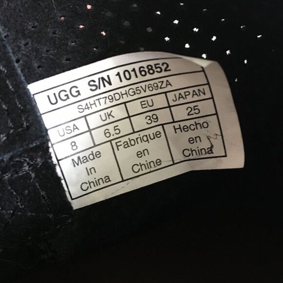 Ugg Women’s Classic Mini Perf Black Suede Ankle Boots 8 - Picture 14 of 14